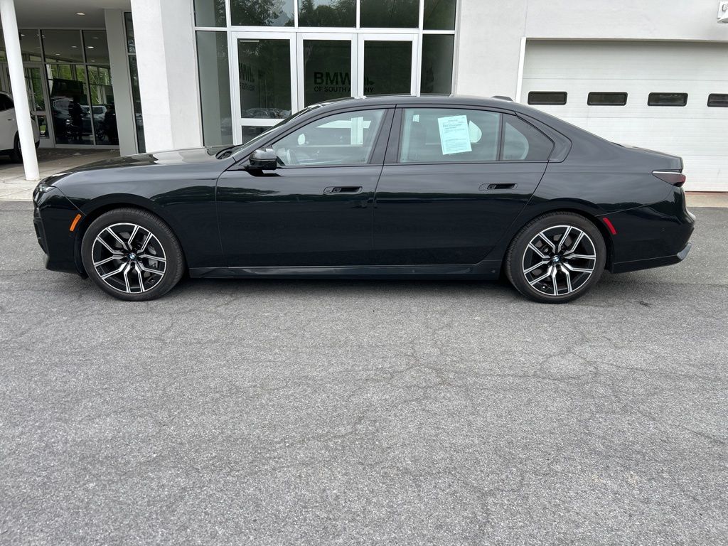 bmw 7 series 2024 WBA33EJ05RCP75791 image bmw 7 series 2024 WBA33EJ05RCP75791 image
